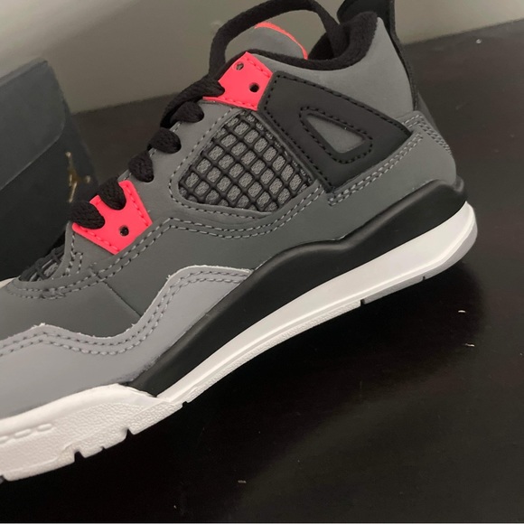 jordon 4 Other - Jordon 4s kids size 12 boys